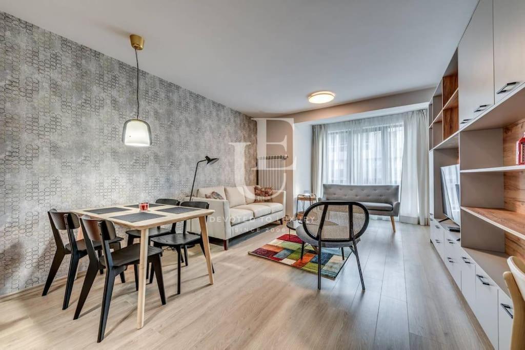 Appartement New York: A Spacious Modern With Parking Sofia